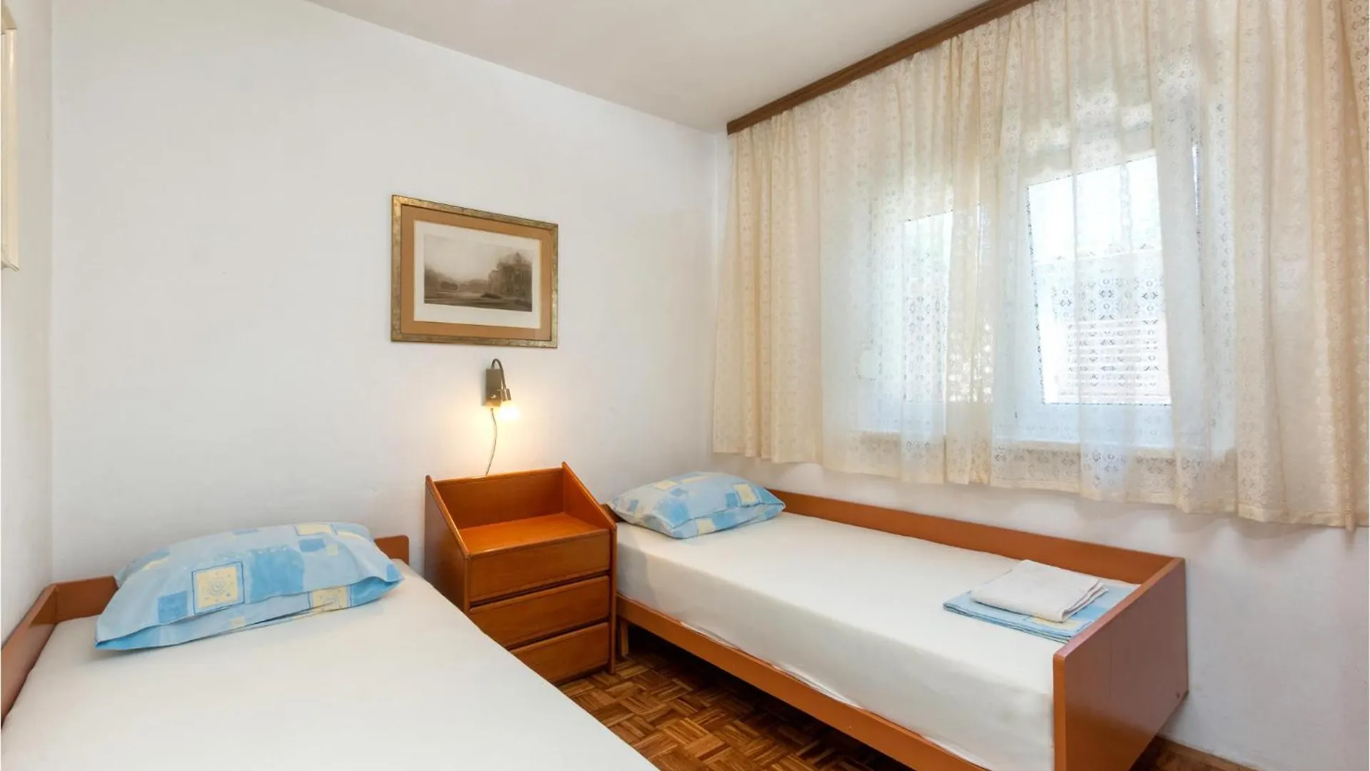 Cozy Home In Premantura With Wifi Croácia
